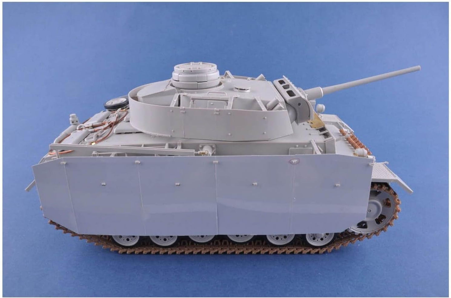 Heller 1/16th scale Pz.Kpfw.III Ausf. J,L,M (4 in 1)