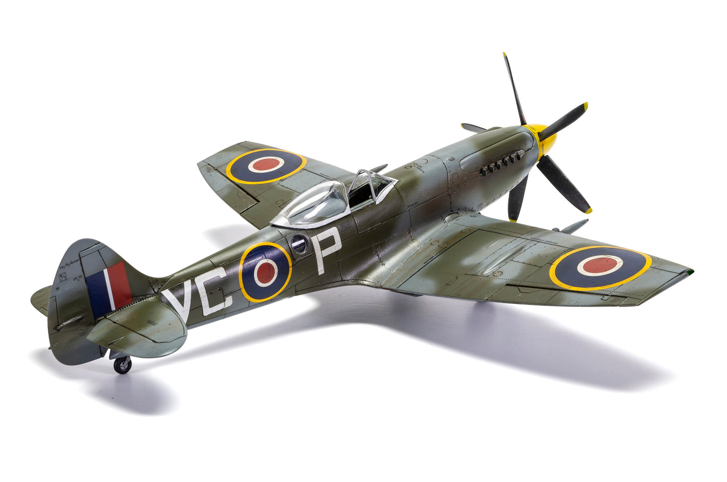 Airfix 1/48th scale Supermarine Spitfire FR Mk.XIV