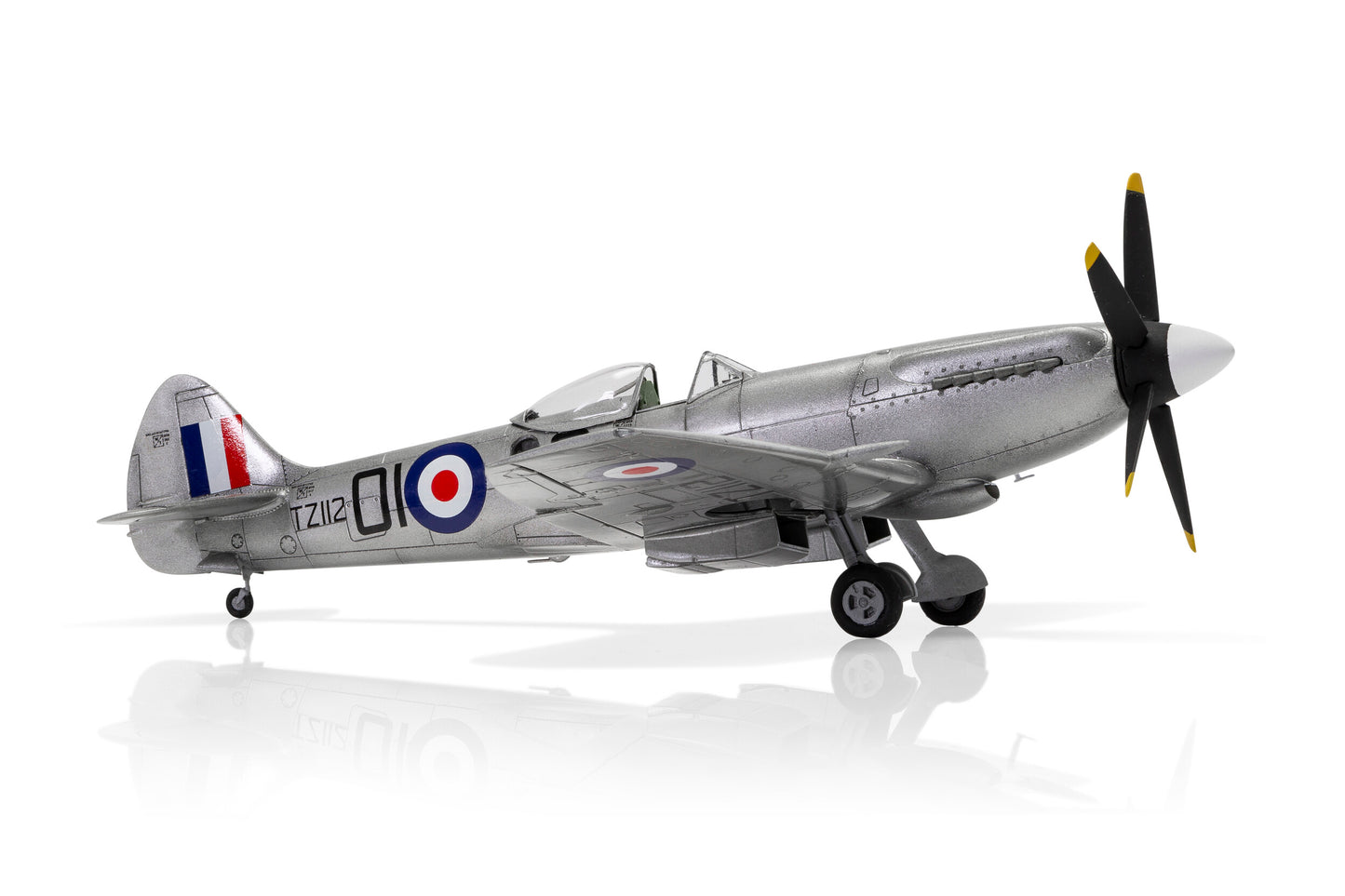 Airfix 1/48th scale Supermarine Spitfire FR Mk.XIV