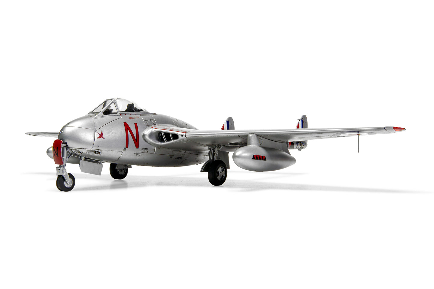 Airfix 1/48th scale de Havilland Vampire F.3