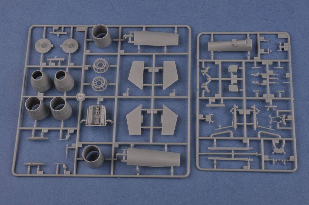 HobbyBoss 1/48th scale Su-27 Flanker B